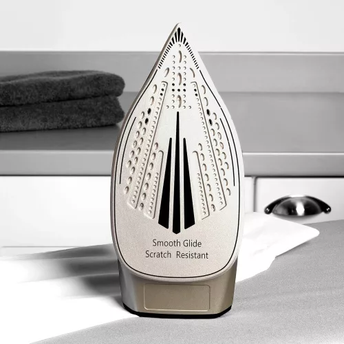 Beldray BEL01035 Gőzállomás - 2600W, 1.5L, Rózsaarany