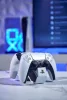 PowerA DualSense Kontroller Töltőállomás, PS5, Két Vezeték Nélküli Kontroller Egyidejű Töltése, LED Jelzés, Hálózati Adapter, Fehér
