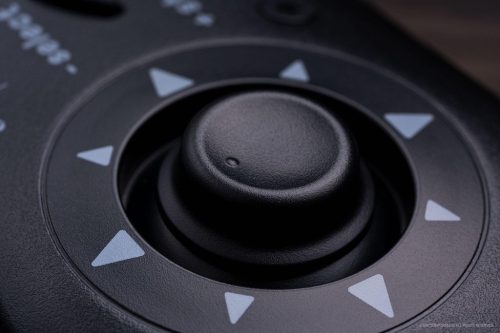 8Bitdo NEOGEO Vezeték Nélküli Kontroller Windows, Android és NEOGEO mini - Mai Shiranui Kiadás