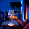 Philips Hue Go hordozható asztali lámpa, színváltós LED, fehér