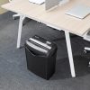 AmazonBasics 5-6 lapos keresztvágó iratmegsemmisítő, papír és műanyag kártyákhoz