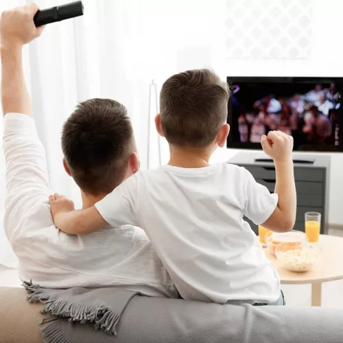 EMOS J0803 Beltéri Kültéri Aktív Antenna, DVB-T2, DVB-T, DAB, FM, 360° Vétel, 0-80 Km Hatótáv, 75 Ω, 20 dBi, LTE 4G 5G Szűrő, Fehér