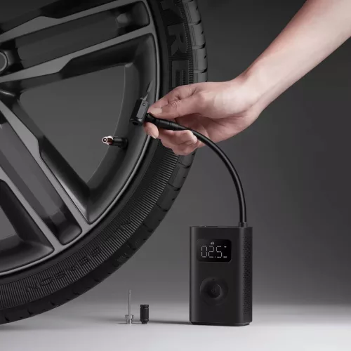 Xiaomi Portable Electric Air Compressor 2 Hordozható Kompresszor, Akkus, 18 L/perc Légszállítás, 10 bar Nyomás, 2000 mAh Akku, LED Fény, Fekete