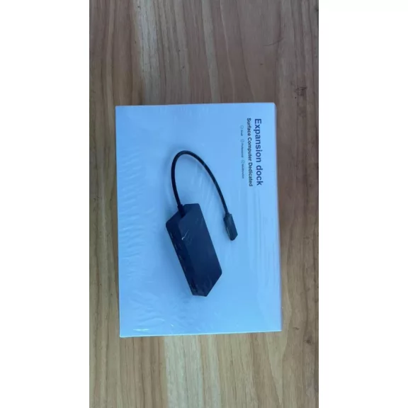 Yeemie Pro Microsoft Surface Pro 11 Az 1-Ben Dokkoló, HDMI 4K 60Hz, VGA, RJ45 Ethernet, USB 3.0, USB-C PD 60W, SD/TF Kártyaolvasó, 5 Gbit/s Adatátvitel