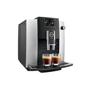   Jura E600 Platin Automata Kávéfőző, 1450 W, TFT Kijelző, 1,9 L Víztartály, 280 g Babtartály, 16 Adagos Zacctartály, CLARIS Smart, Automatikus Tisztítás, P.E.P