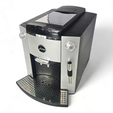   JURA Impressa F505 13554 Automata Kávéfőző, Fust, Kúpos Acél Őrlőmű, Thermoblock Fűtőrendszer, CLARIS Blue Vízszűrő, Platina