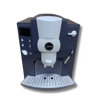   Jura Impressa E40 13071 Automata Kávéfőző, Gőz- és Forróvíz-Kifolyó, 3 Kávéerősség, 1350 W, 15 bar, 1,9 L, 200 g