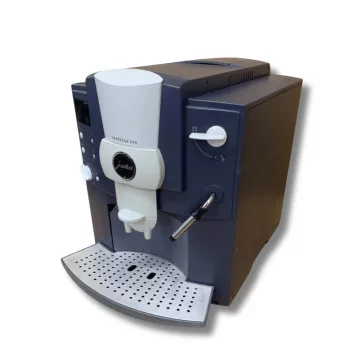   Jura Impressa E40 13071 Automata Kávéfőző, Gőz- és Forróvíz-Kifolyó, 3 Kávéerősség, 1350 W, 15 bar, 1,9 L, 200 g