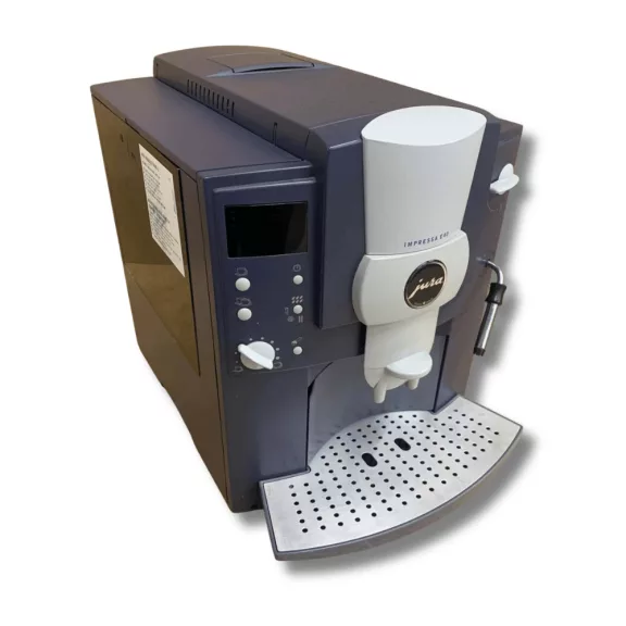 Jura Impressa E40 13071 Automata Kávéfőző, Gőz- és Forróvíz-Kifolyó, 3 Kávéerősség, 1350 W, 15 bar, 1,9 L, 200 g Jura Impressa E40 13071 Automata Kávéfőző, Gőz- és Forróvíz-Kifolyó, 3 Kávéerősség, 1350 W, 15 bar, 1,9 L, 200 g