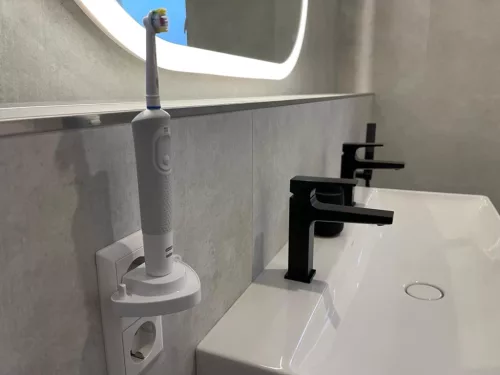 OCTOPODIS Gyors Töltőállomás Elektromos Fogkeféhez
